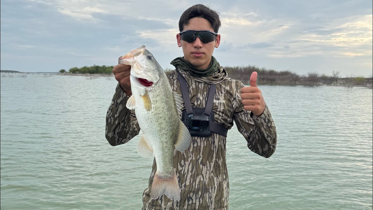 Si vas a ir a Pescar ala Presa el Cuchillo, tienes que ver este vídeo!!