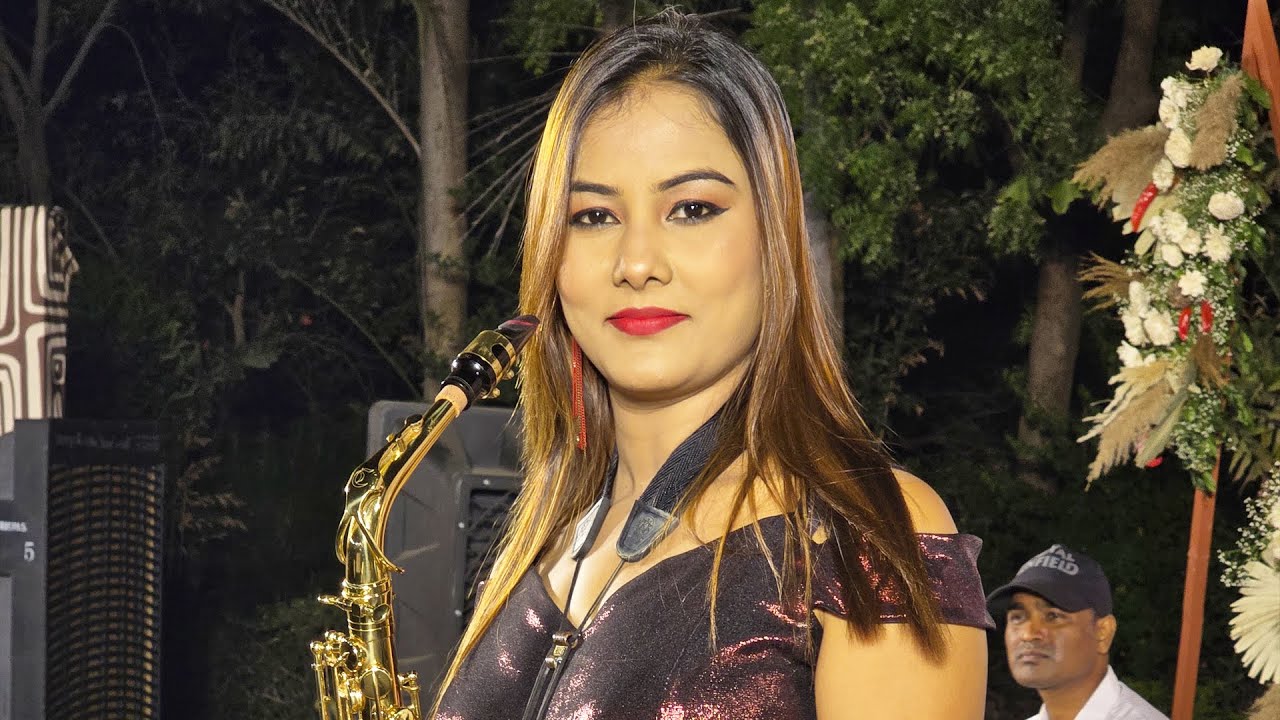Lipika New Saxophone Music || Tamma Tamma Loge || Cover by Saxophone Queen Lipika || Bikash Studio