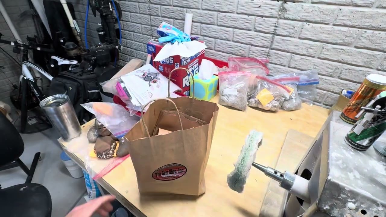 Tour of The Gem Shop in Cedarburg Wisconsin #thegemshopinc #thegemshop