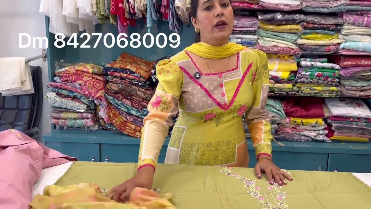 Boutique work suit aa gya bht shone