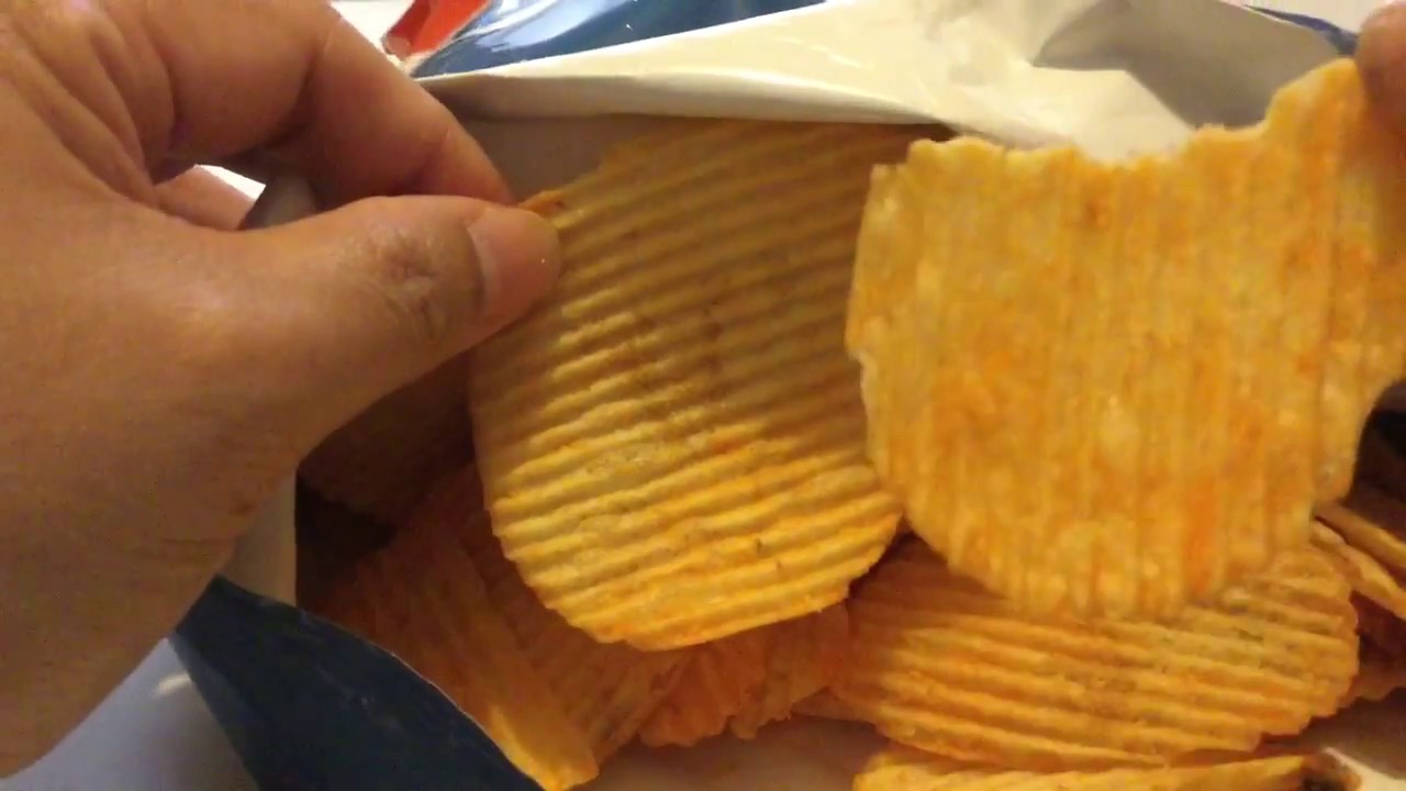 Potato Chip - Ruffles Potato Chips, Cheddar & Sour Cream Flavored, Party Size (ASMR & Unboxing)