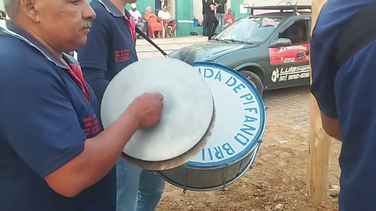 A banda de pífano é fundamental nesse tipo de evento. 25/01/2026