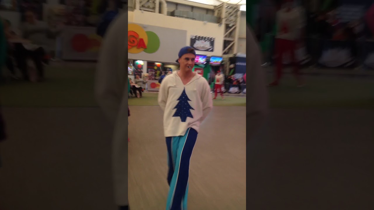 Skyline gang dancing