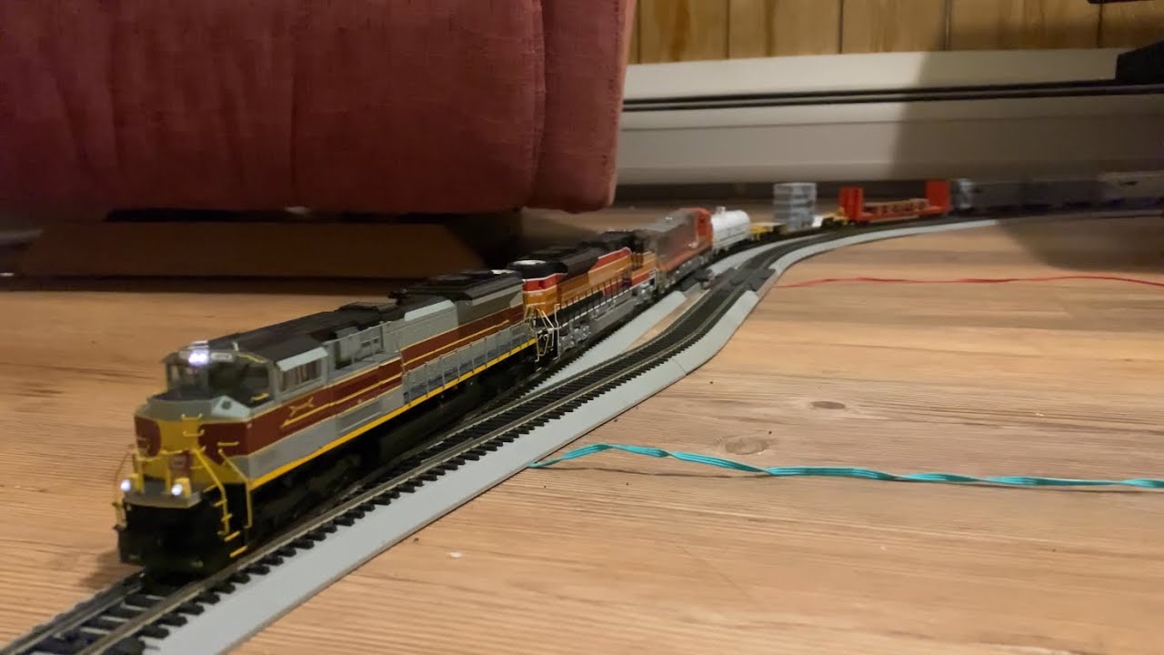 NS Mixed Freight in HO Scale | Chasing Around the Layout