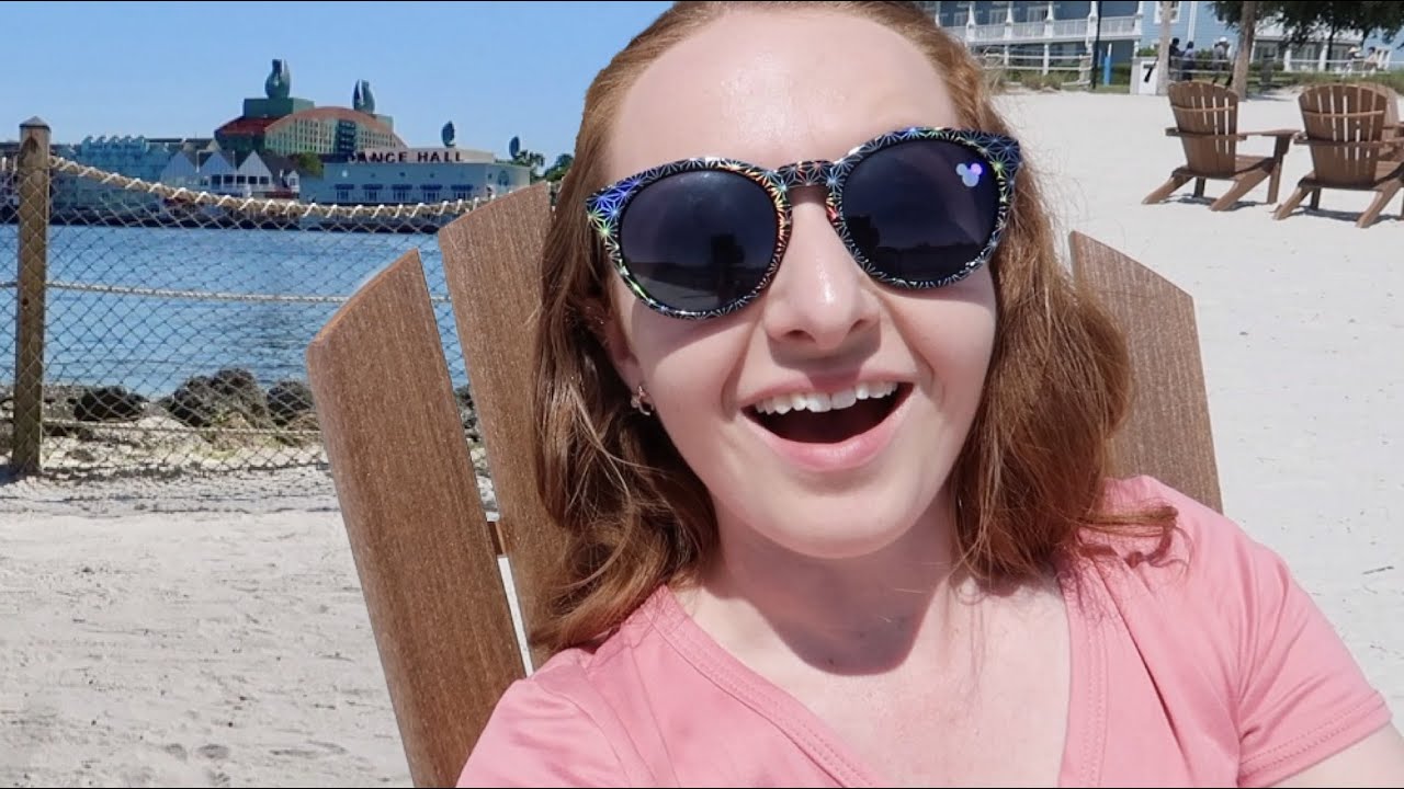 New Experiences! Epcot Resort Hopping & Epcot Day! Disney World Vlog