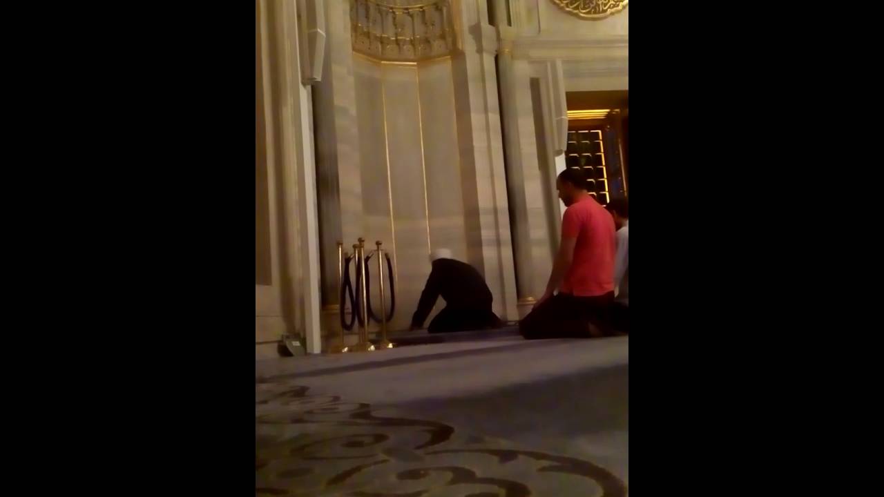 Nuruosmaniye cami imam hatibi kurra hafızı fatih kaya ile sabah namazı