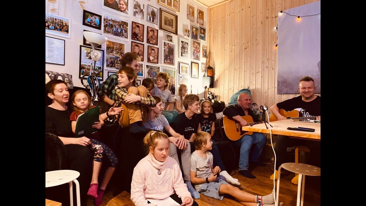 112 śpiewogranie, z Rodzinnego Domu Dziecka w Zabrzu