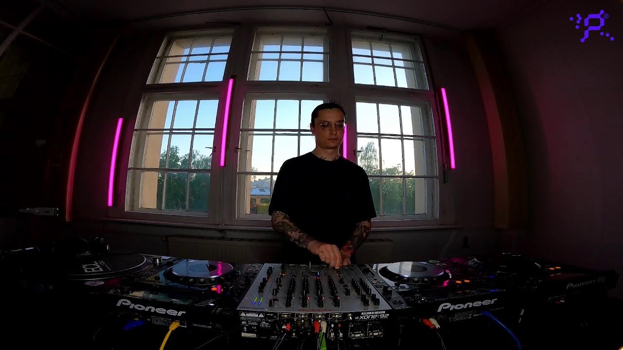 PATTERN: Selection 88 - Adroit Showcase -  Janein - 7 PM