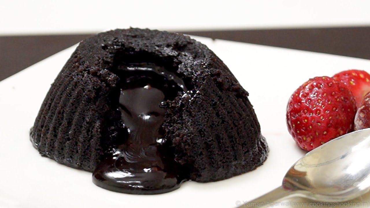 Eggless Molten Choco Lava Cake in Microwave - Chocolate Fondant Cake | Microwave Cooking