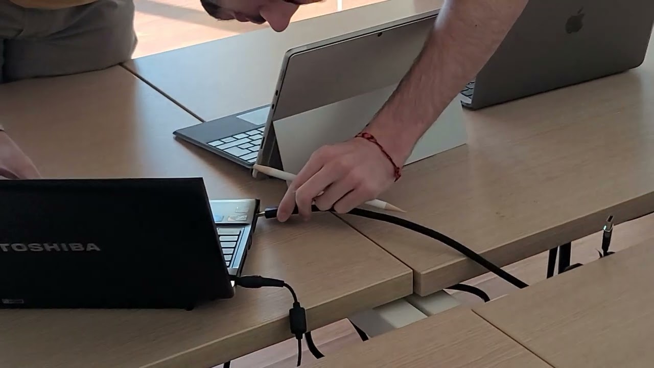 Samsung Flip Pro. Conexión de PC por HDMI