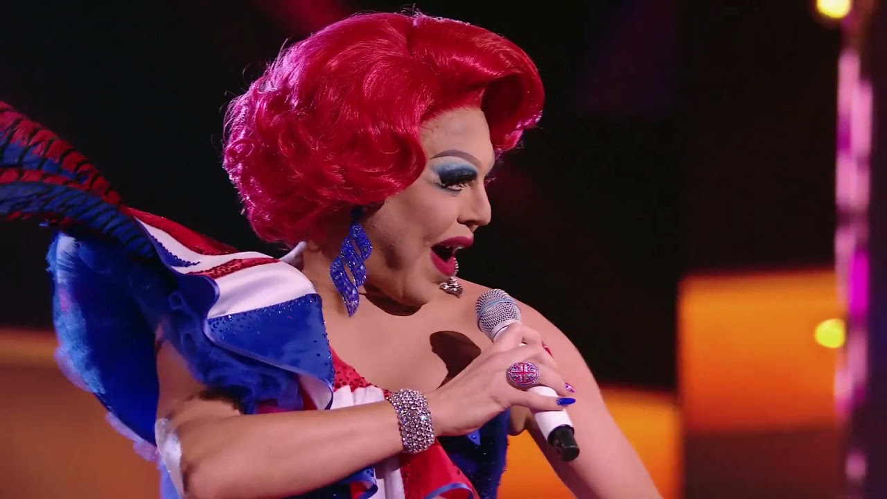 La Voix Performs 
