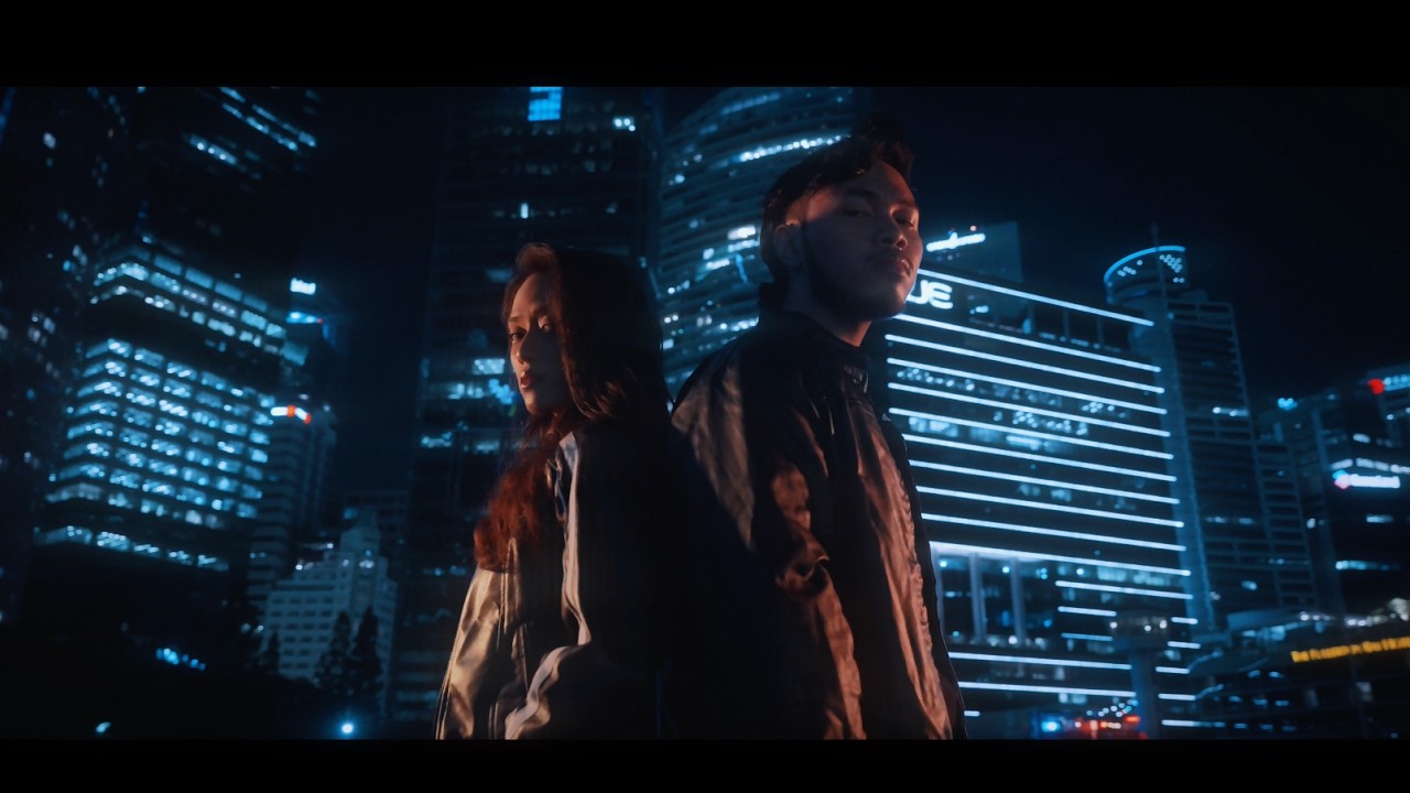 Curse - Midnight Blu (Official Visualiser)(Shot By.‪@KaySnapsmedia )