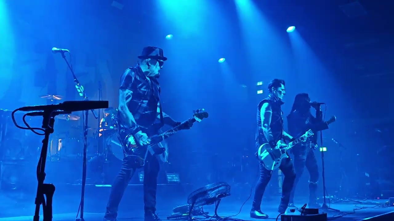 The 69 Eyes - Still Waters Run Deep @ Hamburg, Georg-Elser-Halle 