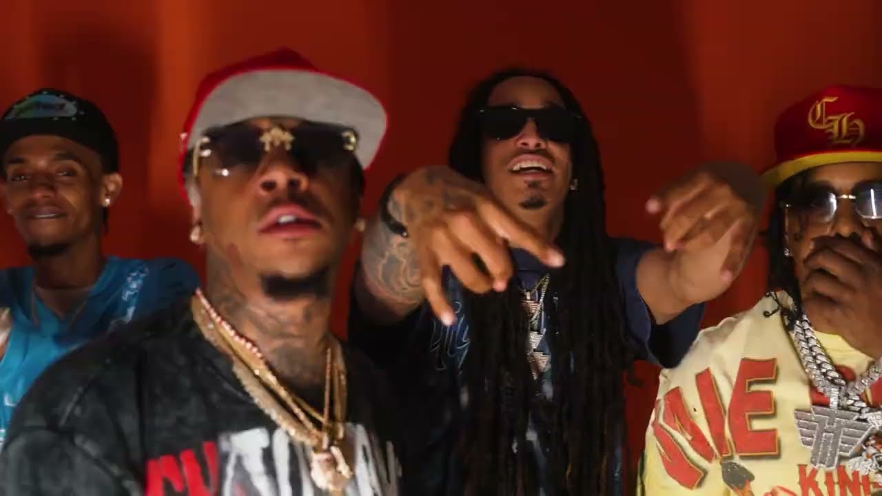 FOTOS - YOMEL EL MELOSO | Carlos Trvp ❌ Lowkey M30 - Tali Goya | Video Oficial )