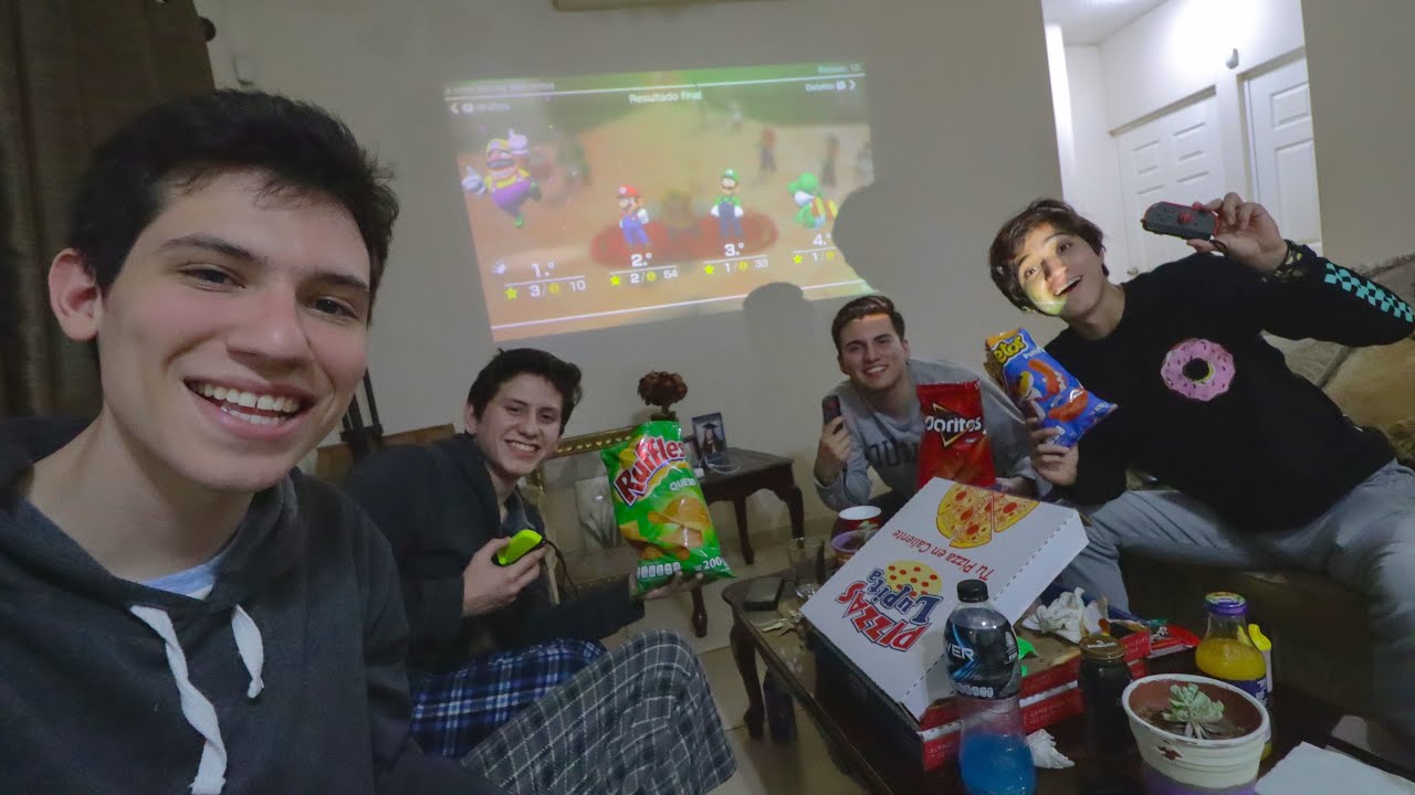 Pijamada tranqui con los compas! Ft. Vlogspaper