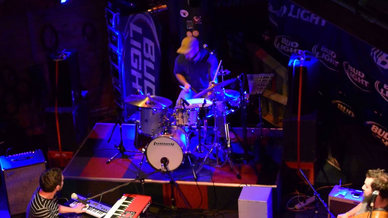 Paul Dumas drum solo