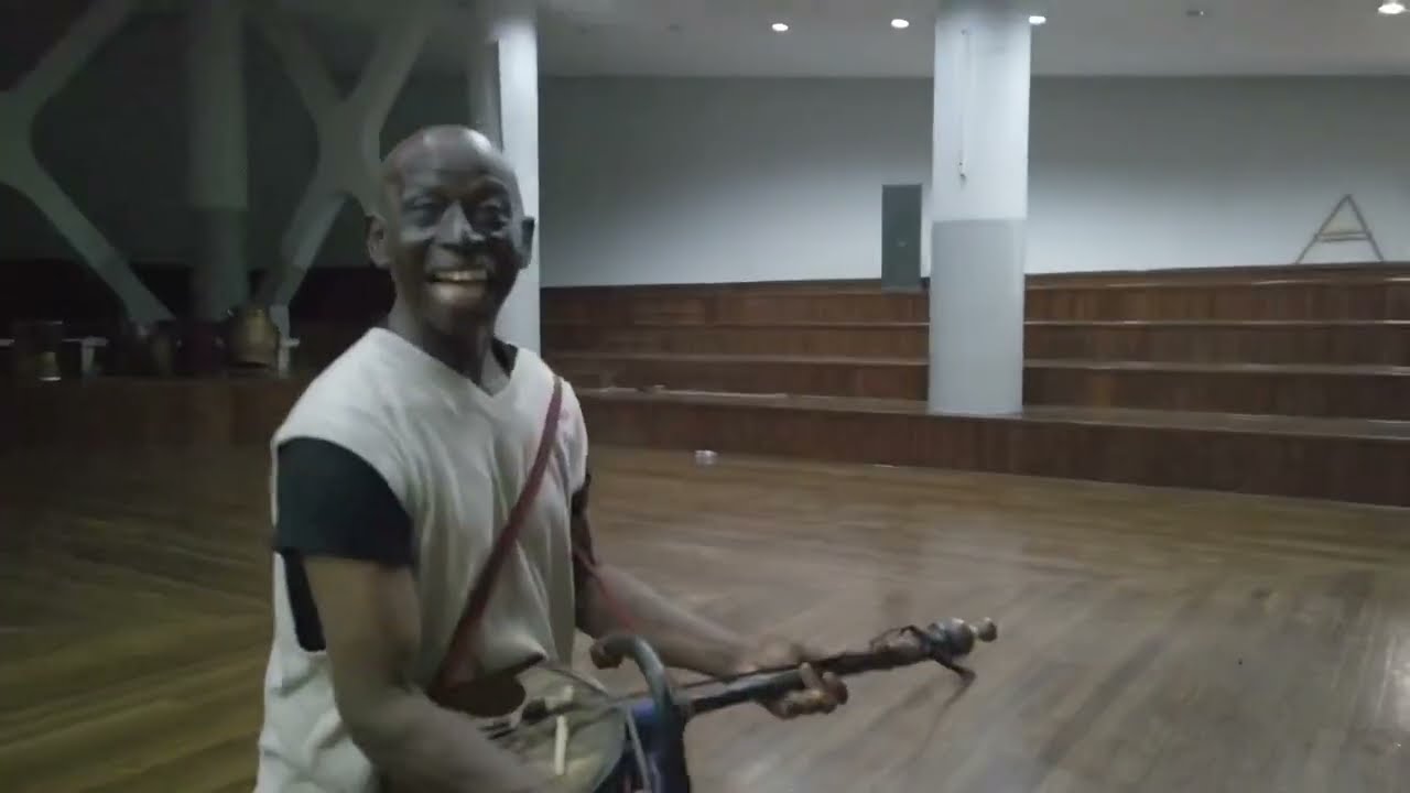 Tiyi Medu & Mr. Yaya on gonje