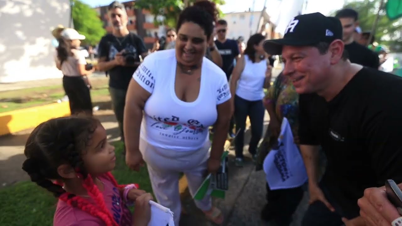 🌟 Llorens le abre las puertas de su comunidad a Juan Dalmau