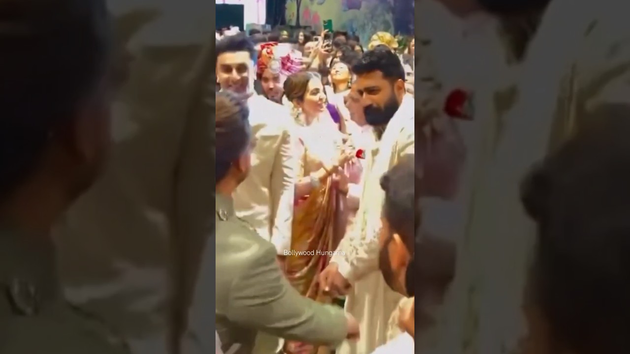 AMAZING!!! #vickykaushal #srk #ranbirkapoor dance at #anantambani #wedding #aliabhatt #katrina