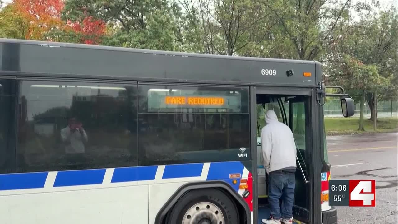 Search continues for St. Louis MetroBus stabber