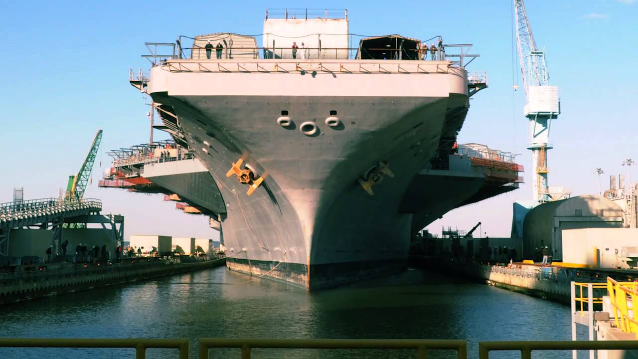 Time Lapse: USS Abraham Lincoln (CVN 72) Arrival