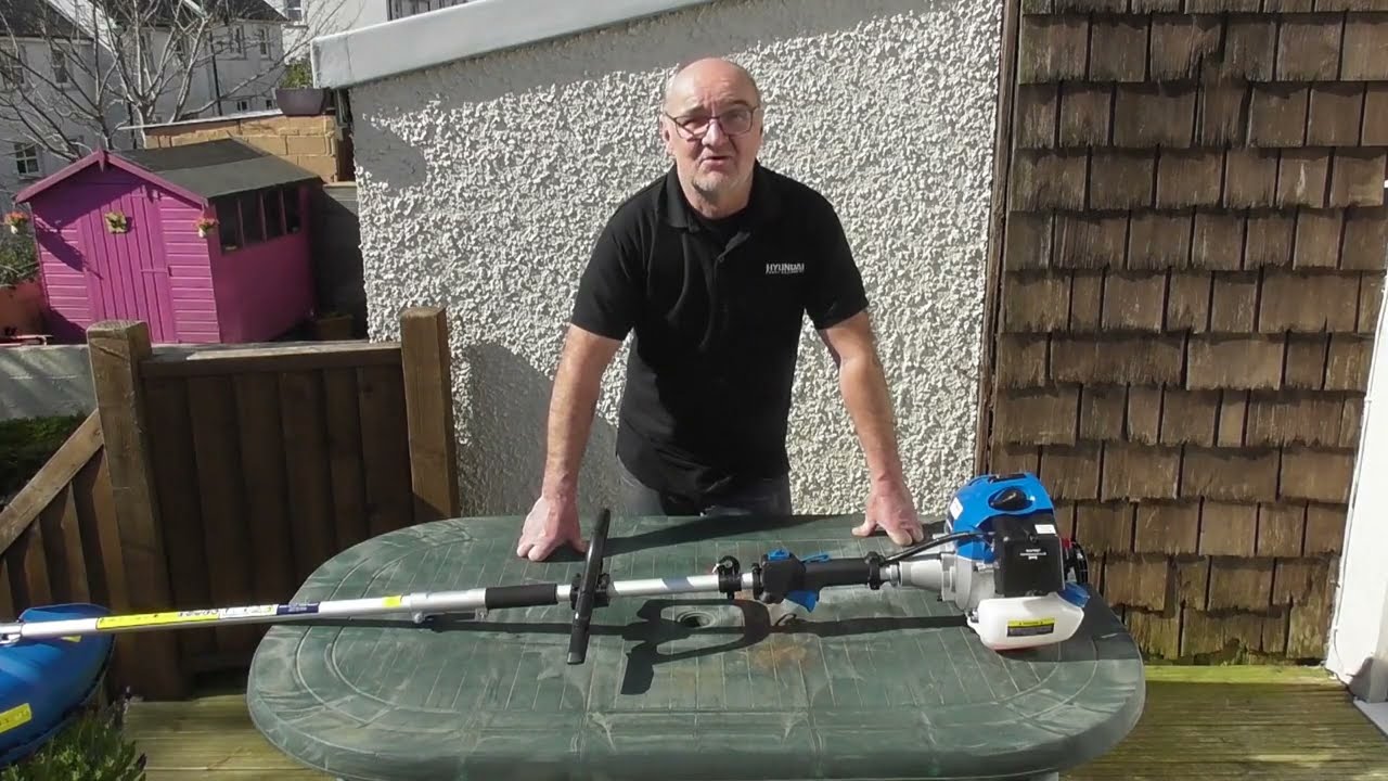Changing The Spark Plug & Cleaning The Air Filter On The Hyundai HYMT5200X Multi-Tool