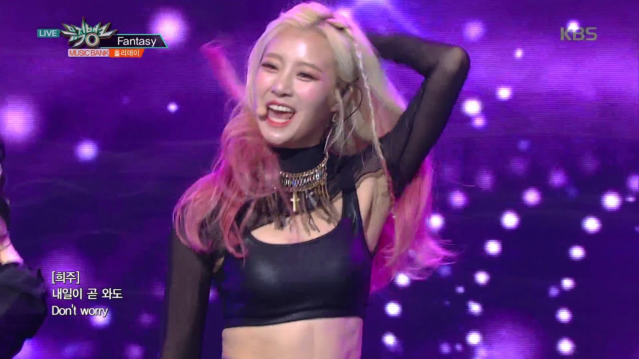 Fantasy - 홀리데이(Holiday) [뮤직뱅크 Music Bank] 20190419