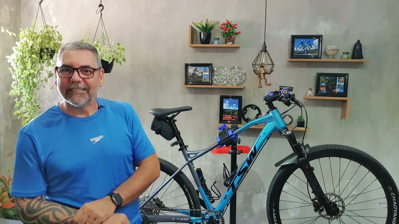Substituição da suspensão Absolute Prime pela  Manitou que chegou zero da garantia.