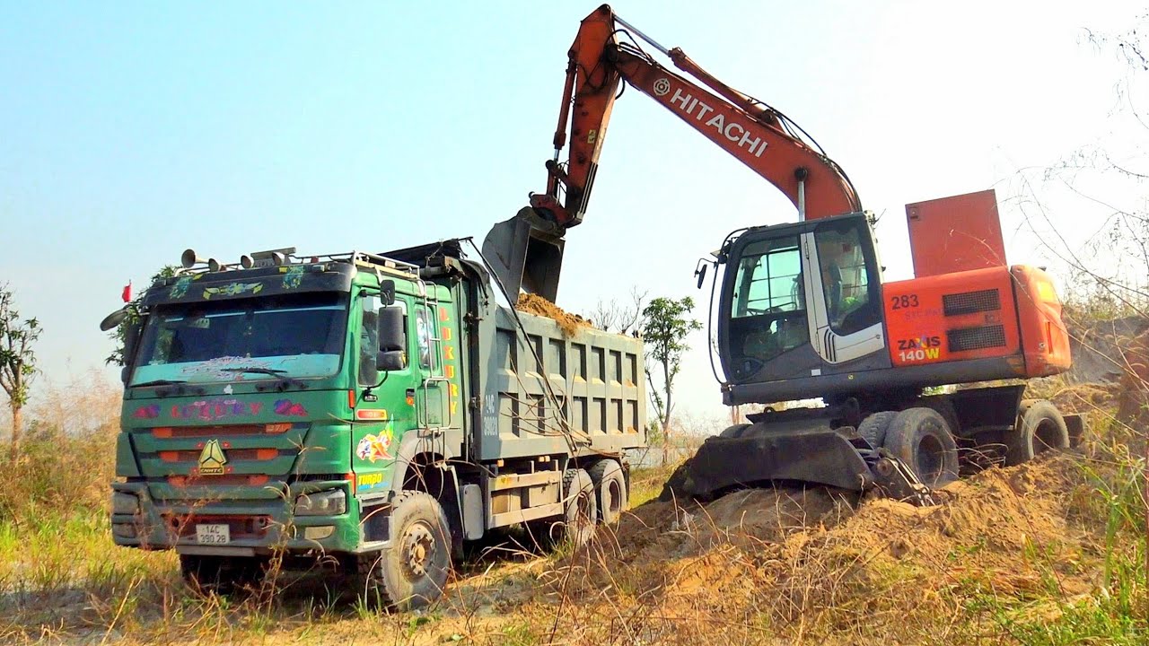 Máy Xúc HITACHI ZAXIS 140W Múc Đất, Xe Ô Tô Tải Ben Chở Và Đổ Đất | Excavator Truck | TienTube TV