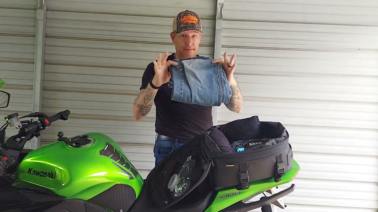 Review and what a fully packed Nelson-Rigs Commuter/Tour Tail Bag would hold.
