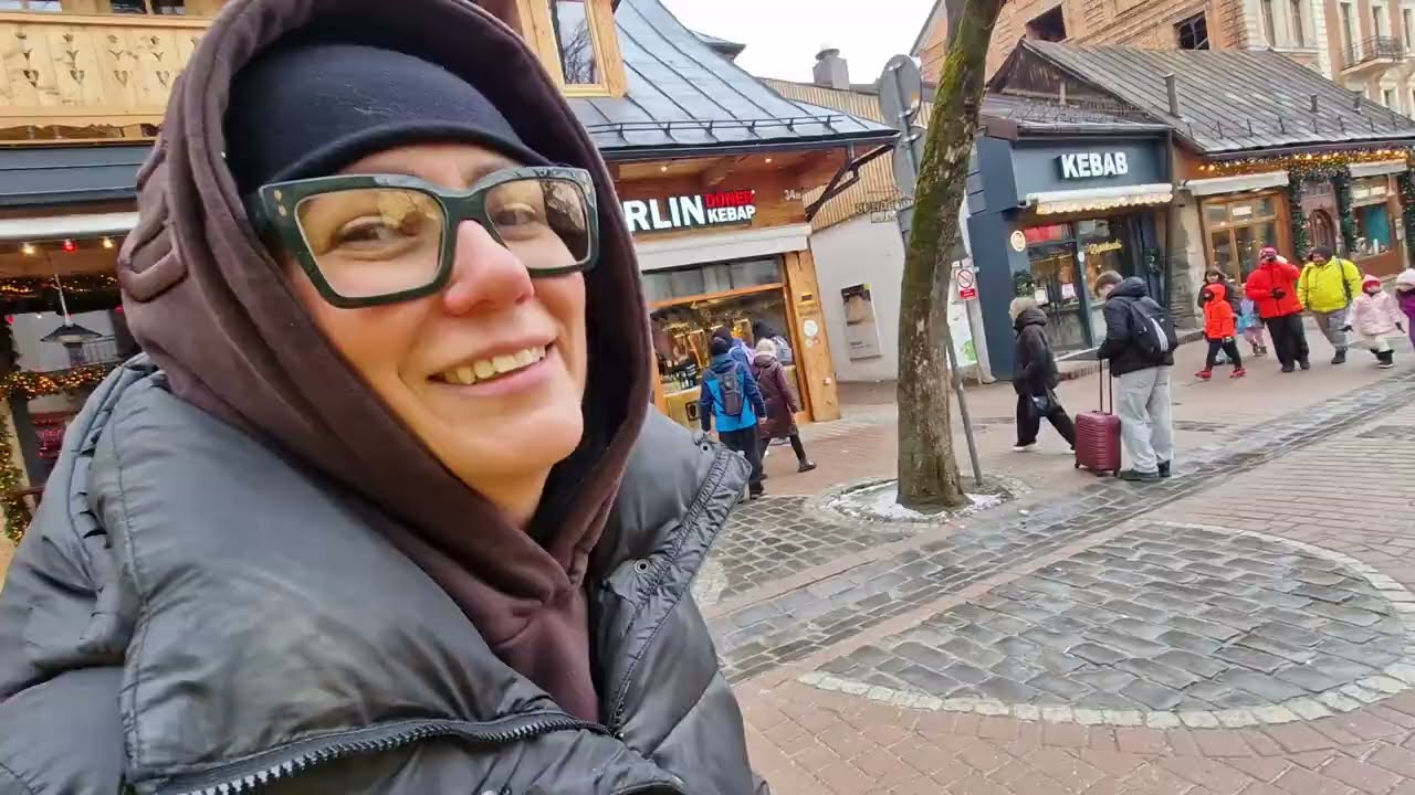 Kupujemy oscypki i wchodzimy na Fashion Street - Krupówki Zakopane 
