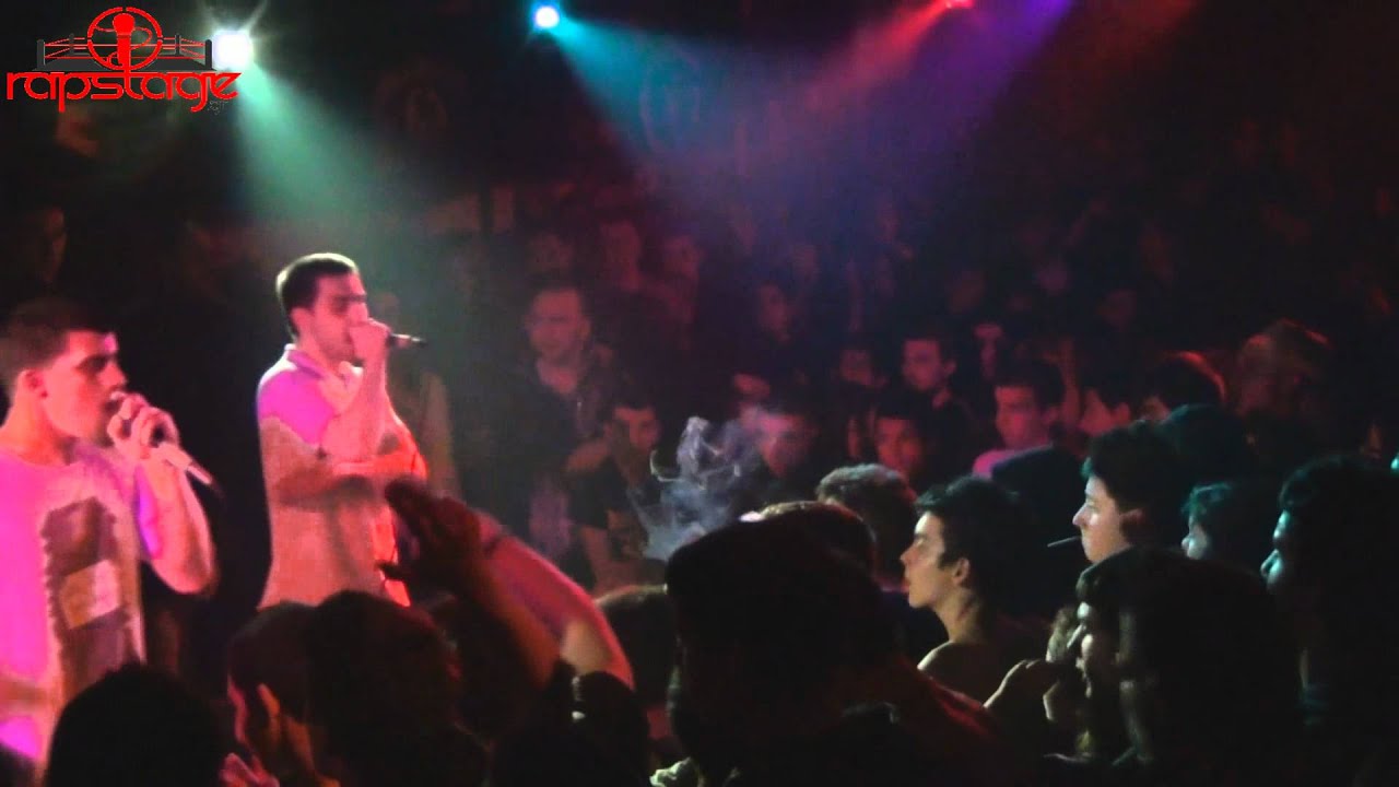 Μάνι-Ο Μάγος Κοιτάζει Τη Πόλη live @ An club 7/4/2012