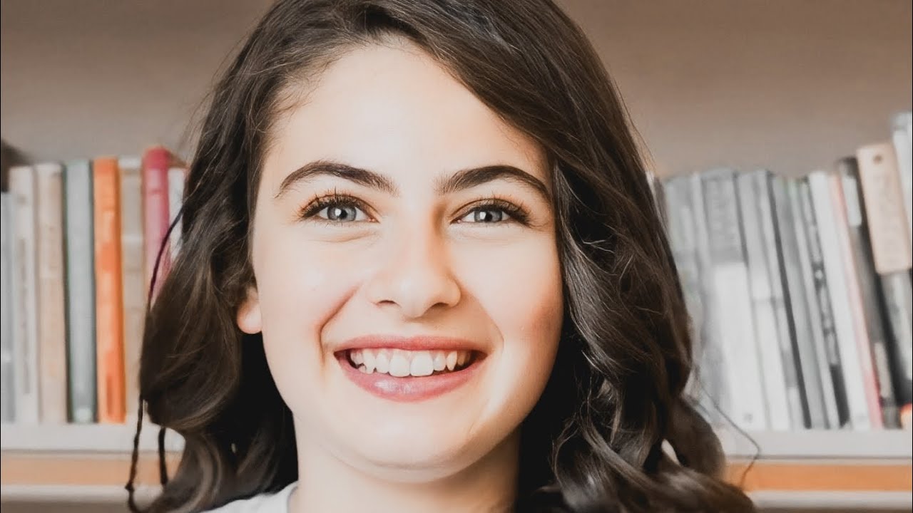 مقابلة ليا كيرشان اسألة سريعة مترجم ، اسكندر العاصف