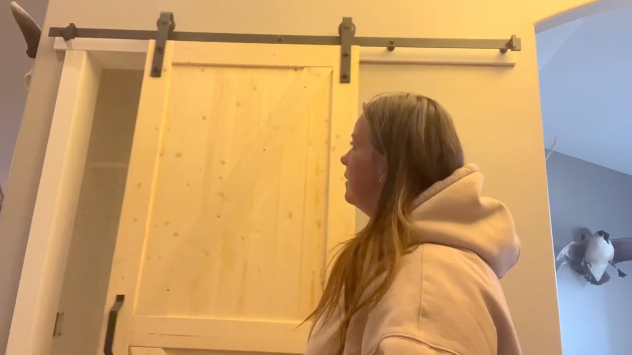 EROMMY 36in x 84in Natural Spruce Sliding Barn Door Kit &ndash; Includes 6.6FT Heavy Duty Sliding Hardware