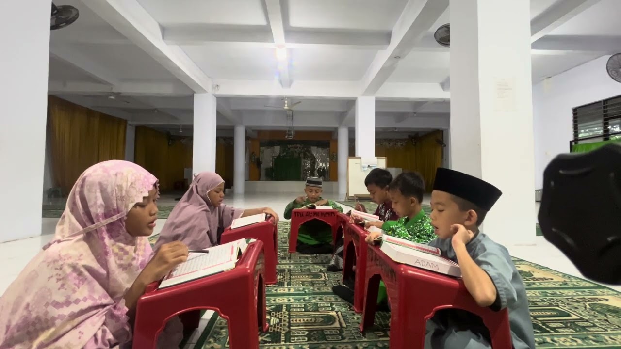 Tadarrus Al-Qur'an Surah Ali Imran hal 59 bersama Santri TPQ Al-Mu'minin Makassar 