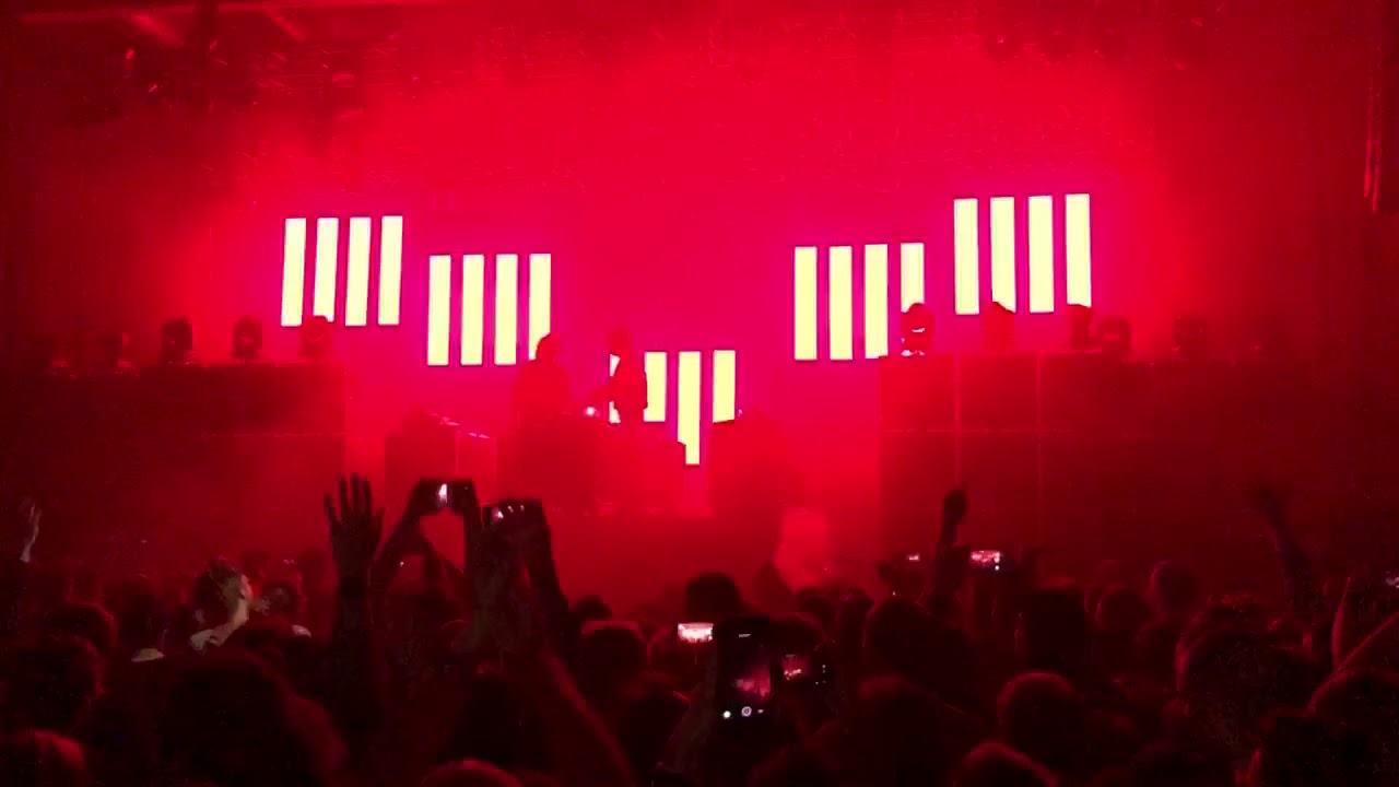 Justice - Stress LIVE 2017 @ Columbiahalle Berlin
