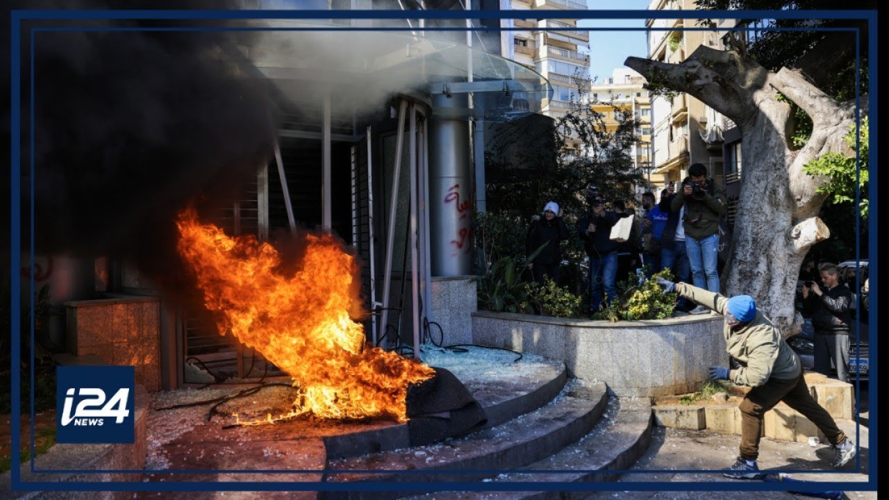 Lebanese banks under attack as economy crumbles