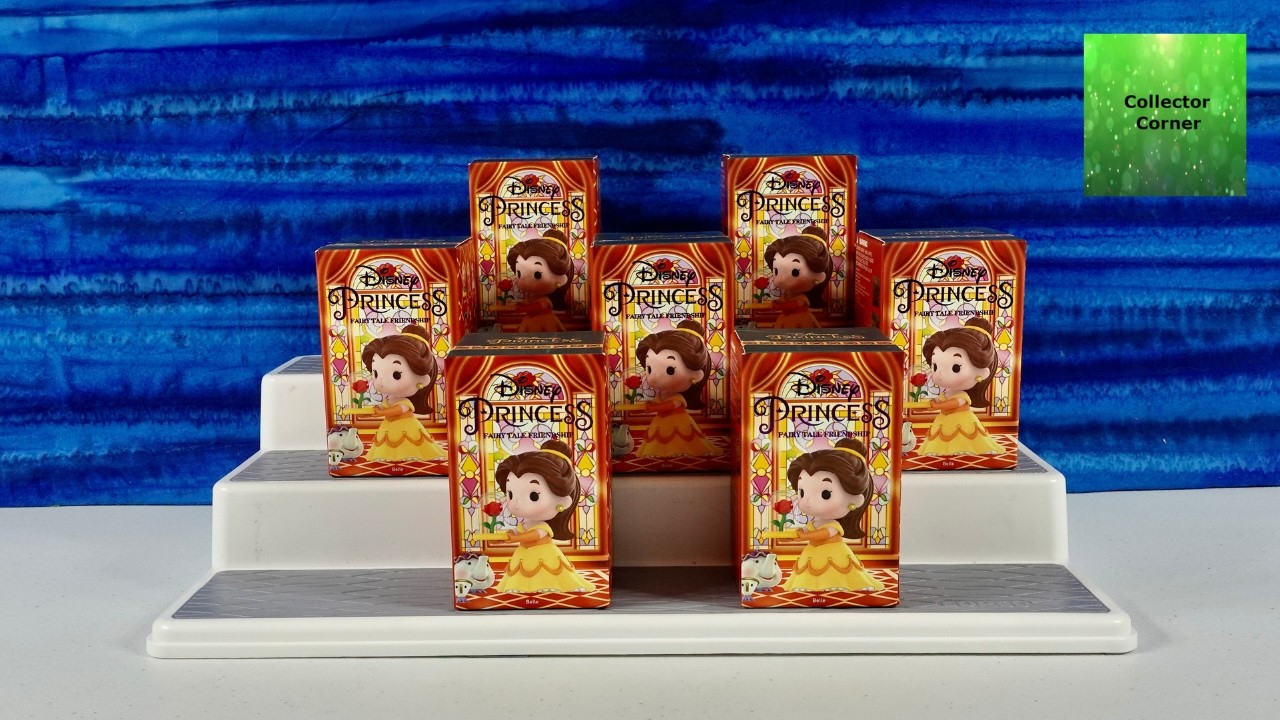 Распаковка коллекционной фигурки Disney Princess Fairytale Friendship Pop Mart в закрытой коробке.