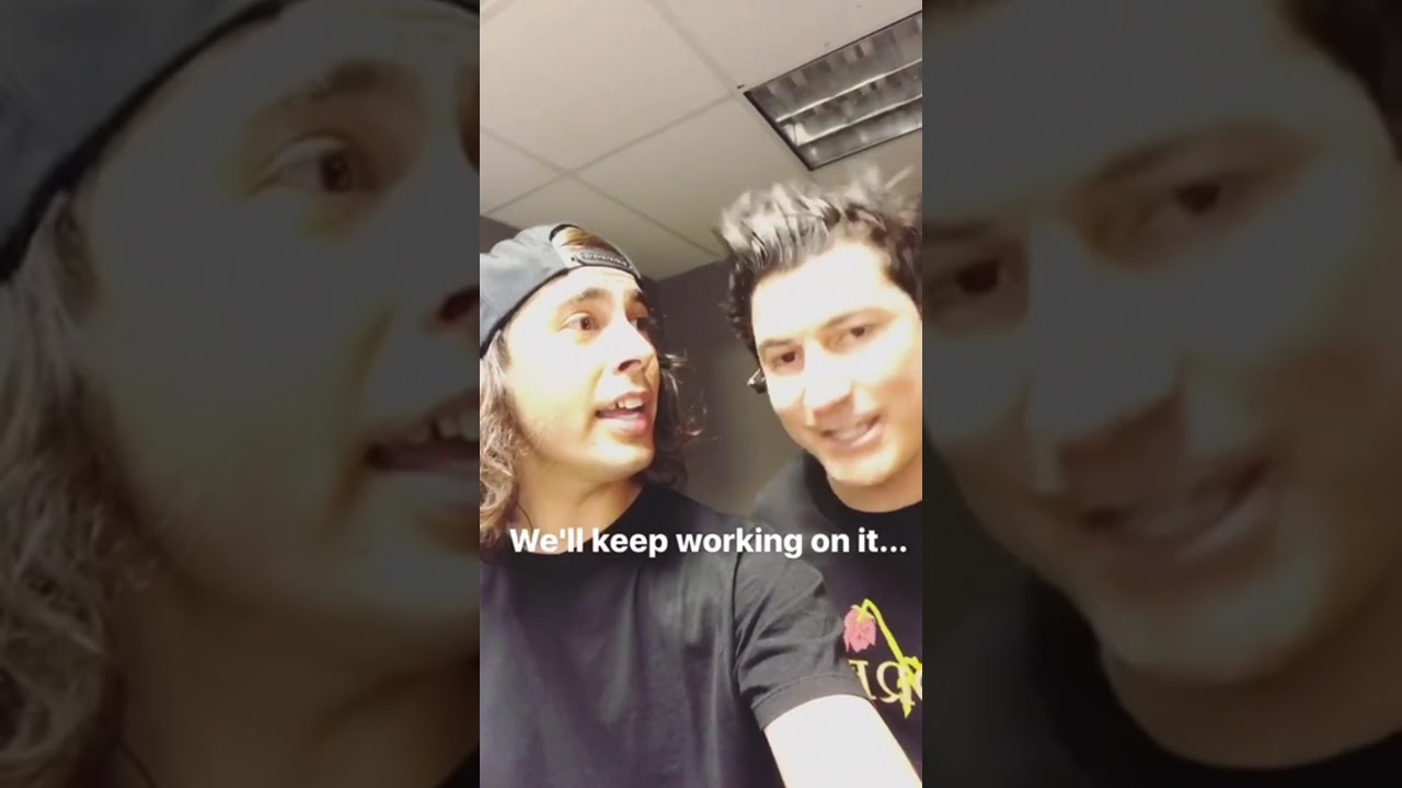 Pierce The Veil Funny Moments #1