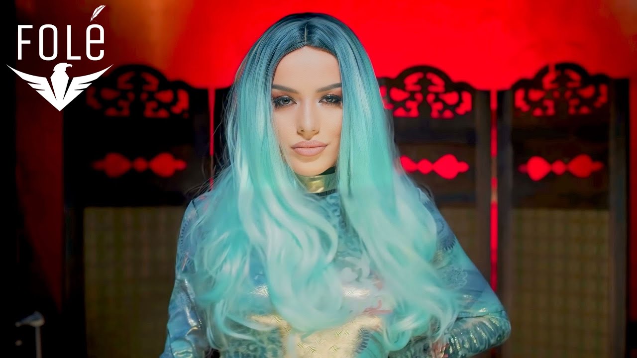 Tayna ft. Don Phenom - Columbiana (Official Video)