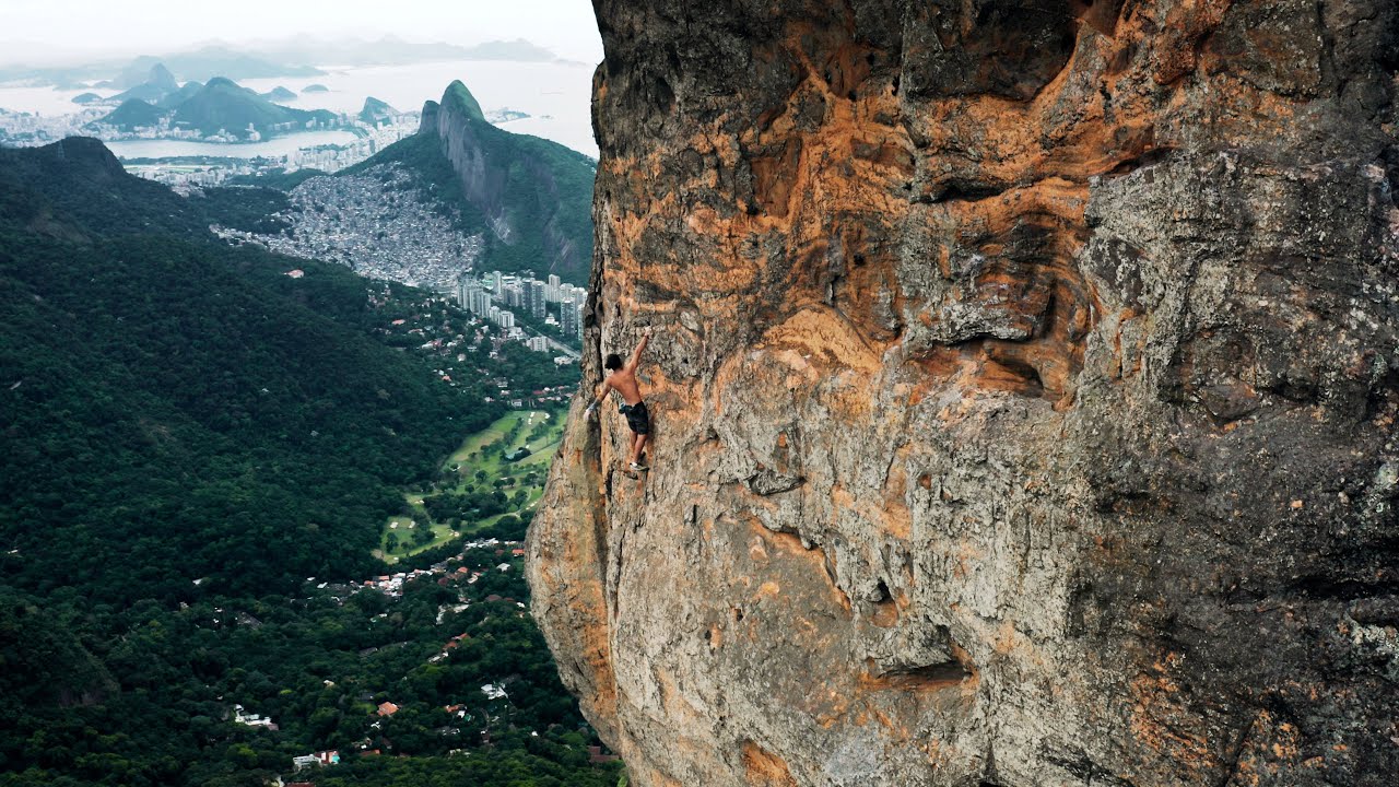 Free Solo-Pedra da G&aacute;vea Rio de janeiro