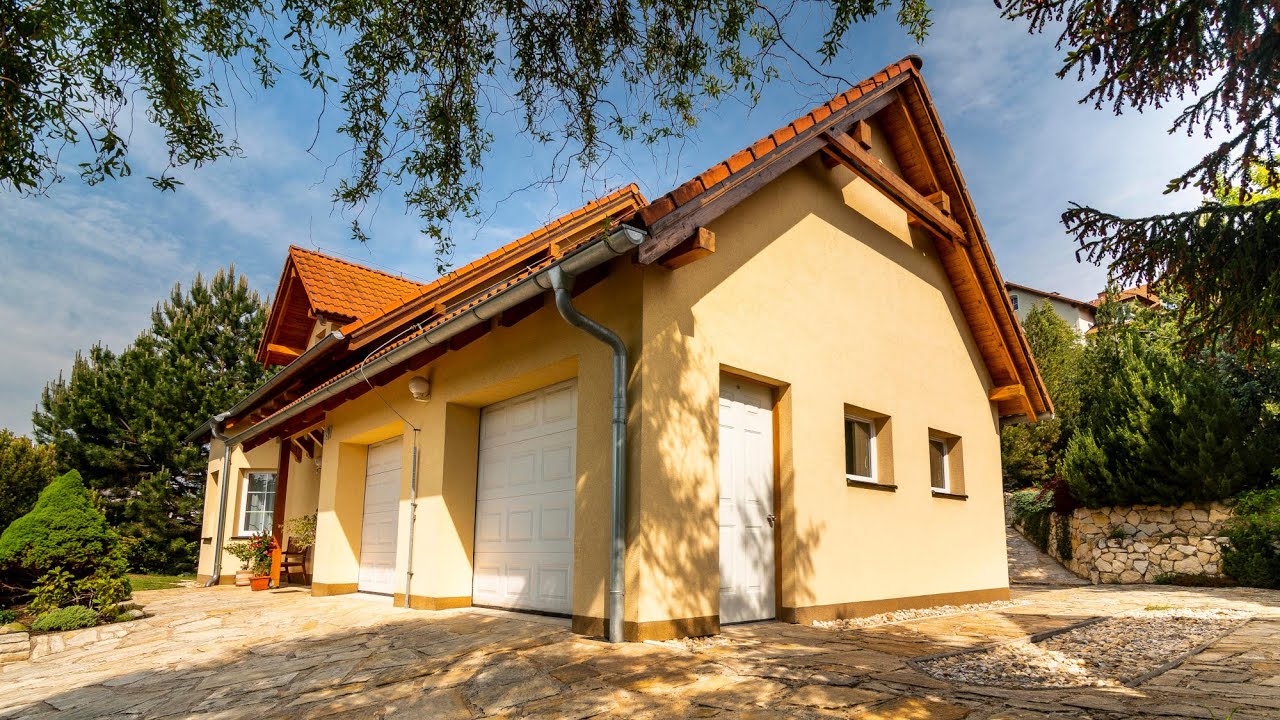 Prodej RD Únětice / Andrejši-Žáčková / REMAX