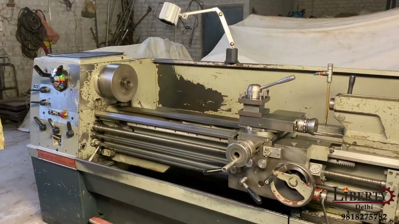 Colchester Triumph 2000 Lathe Machine - Job Length 1270 mm