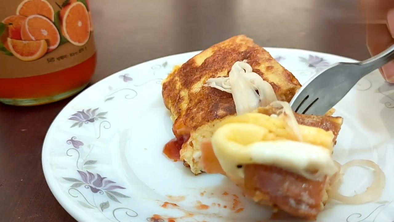 One Pan Egg Toast Sandwich