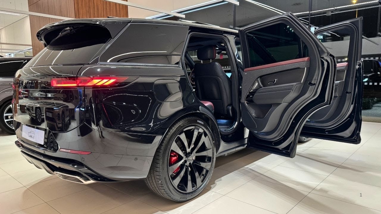 2026 Range Rover Sport - Interior and Exterior Details
