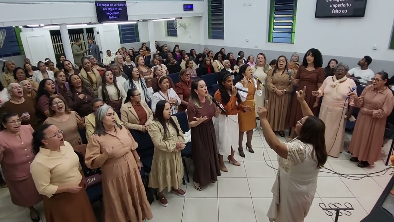 Que Deus é esse,  Suellen Brun festividade Grupo Canaã AD Bras Jd Jussara 