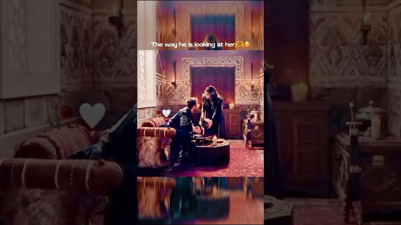 𝐓𝐡𝐞 𝐰𝐚𝐲 𝐇𝐄🥰𝐢𝐬👀𝐚𝐭 𝐇𝐄𝐑🫶 #OrhanBey #emrebey #orhangazi #ornil #holofira #kurulusosman