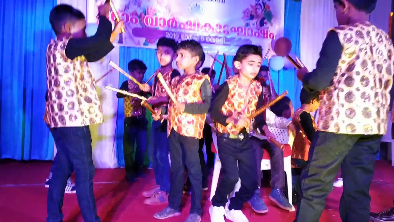 മെഹന്തി നിറമുള്ള സുഗന്ധി കോൽക്കളി. ARATHIL PARAMBA SCHOOL -FESTIVAL -MEHANDHI NIRAMULLA KOLKALI 2019