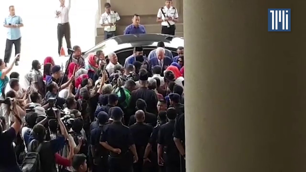 SRC case | Najib arrives at court for first day of SRC trial