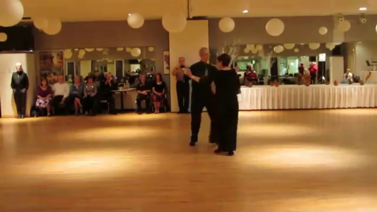 Uptown Funk, Phase V cha cha